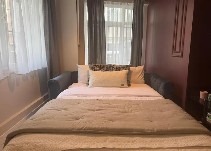 Stylish 3 Min To Metro Apartamento *