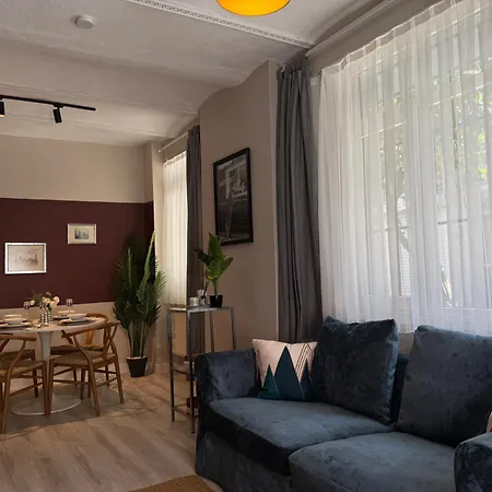 Apartman Stylish 3 Min To Metro Isztambul
